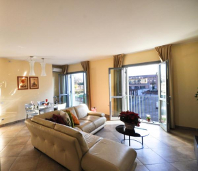Casa ai giardini